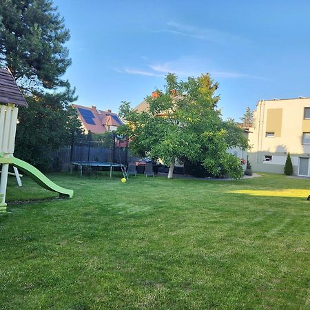 Dla Przyjaciol - Apartamenty Nad Morzem Mosty 外观 照片